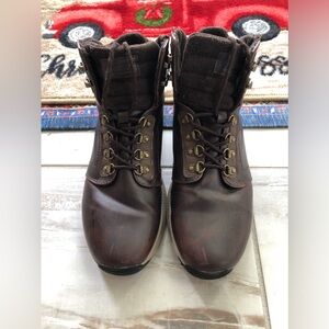 Men’s pre owned KHOMBU boots